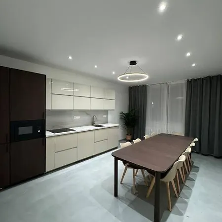 New Modern Large Apartment In New Town 3Bdr Prague Exterior photo